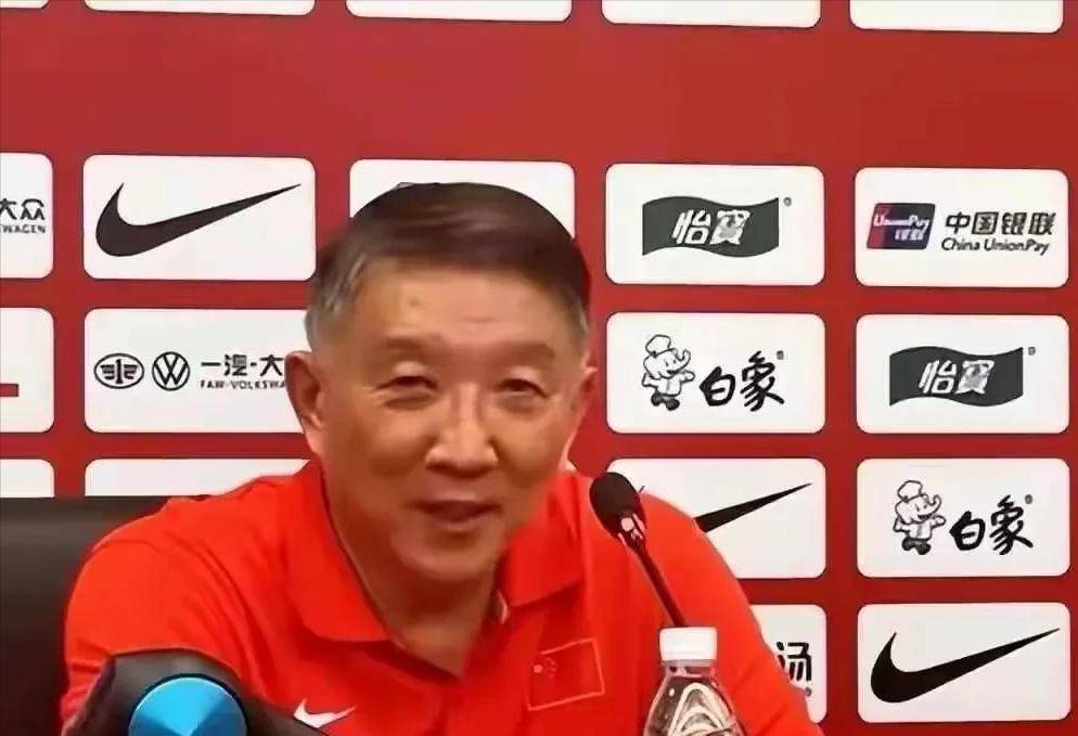新利体育-雄牛队前锋受伤报销，团队失去进攻火力(篮球进攻前锋是什么位置)